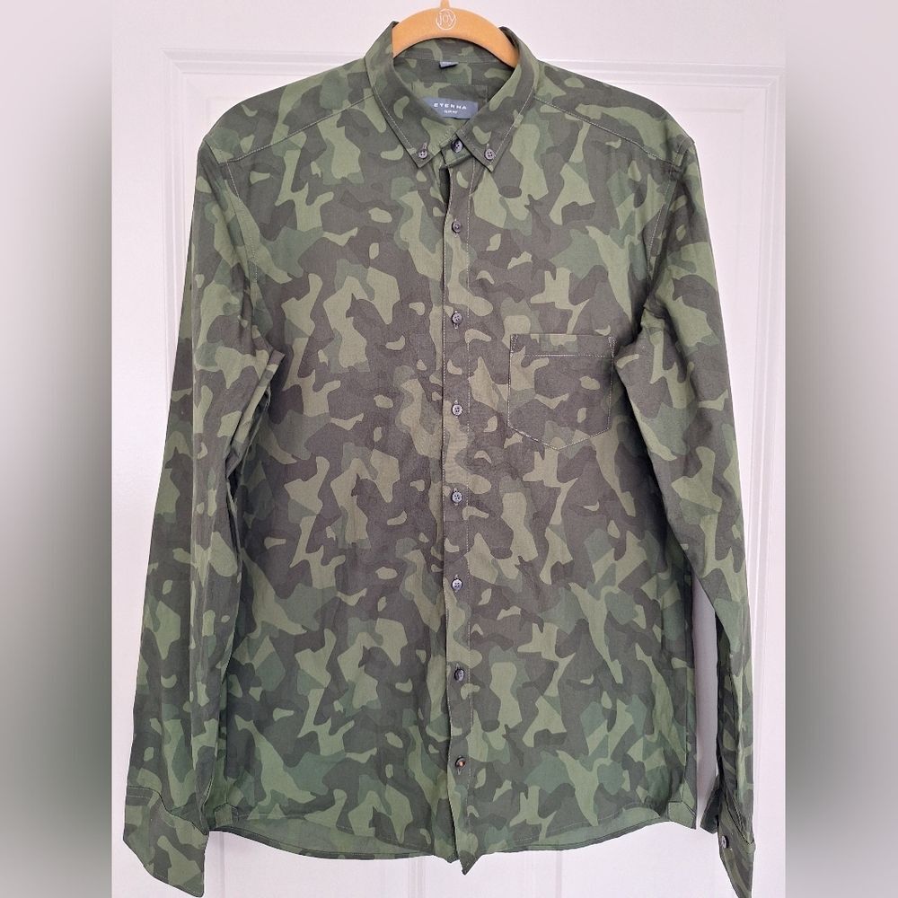 Eterna Green Camo Button Up Shirt Dize 39/40 M